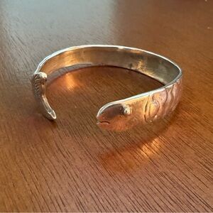 Cape cod silver fish bracelet